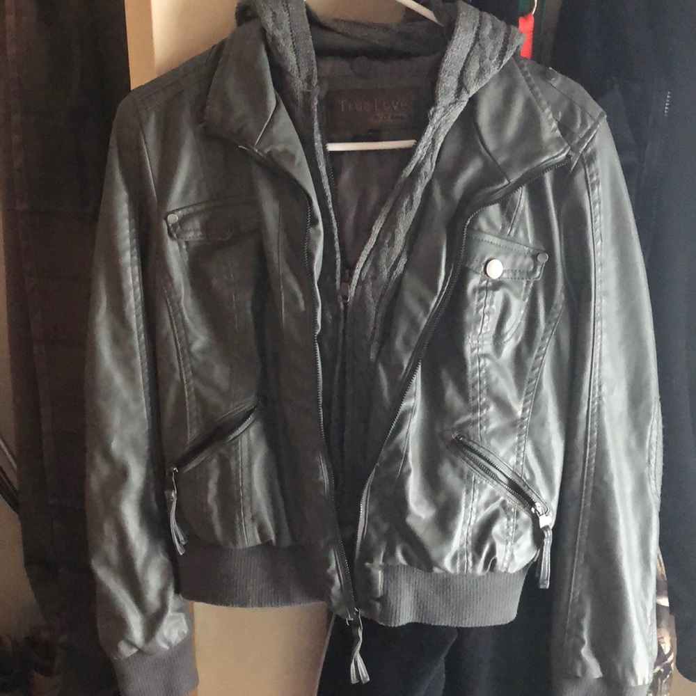 Grey jacket size med